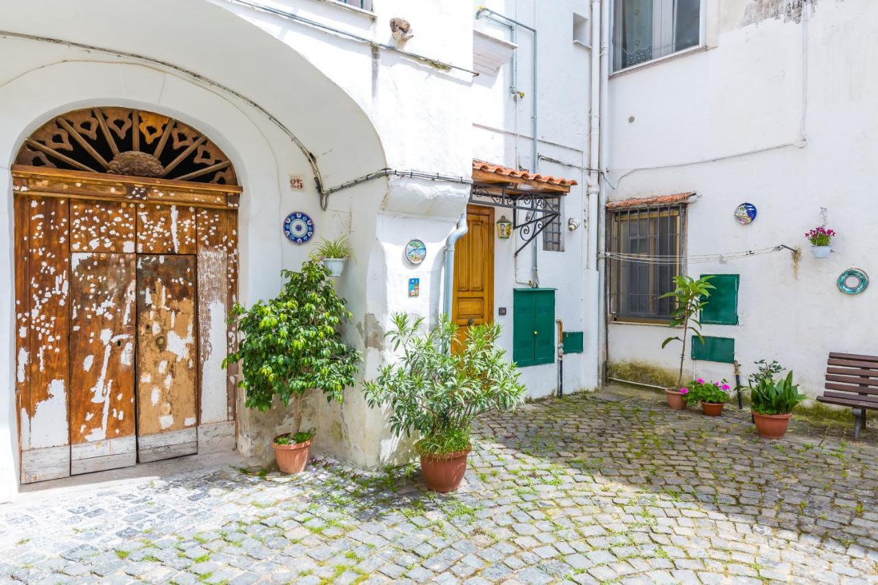 Ferienwohnung Starhost - La Casa Al Duomo Vietri Exterior foto